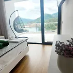 Ferienhaus Geresmarinahouse *