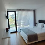 Geresmarinahouse Geres