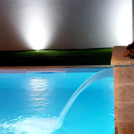 Geresmarinahouse Ferienhaus Geres