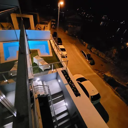 Geresmarinahouse Ferienhaus *