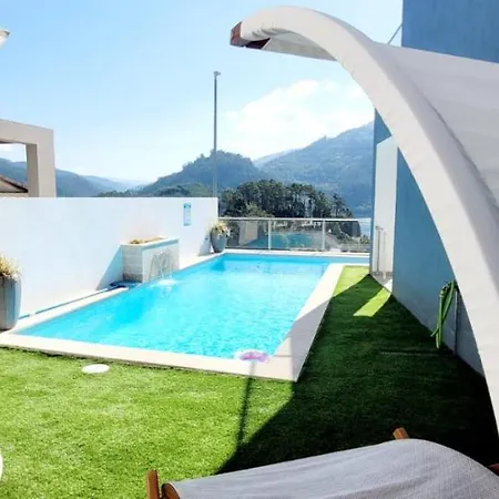 Geresmarinahouse Ferienhaus Geres