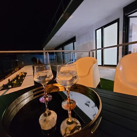 Geresmarinahouse *