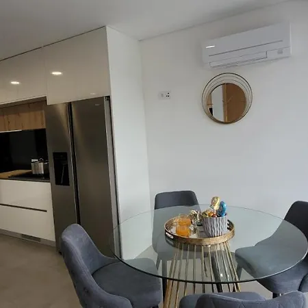 Geresmarinahouse *