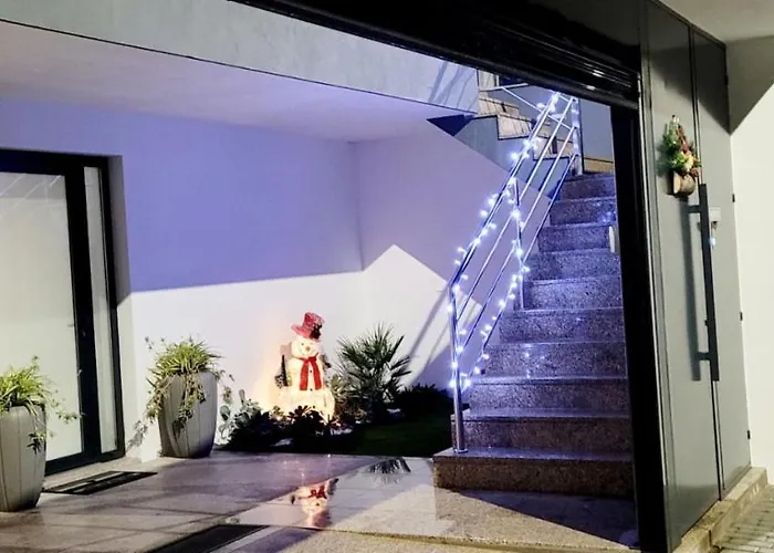 Ferienhaus Geresmarinahouse Geres