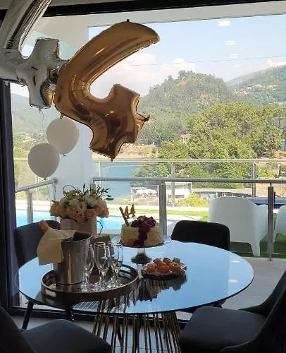 펜션 Geresmarinahouse 제어스