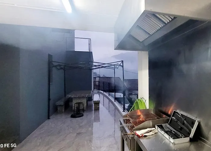 Geresmarinahouse * Geres