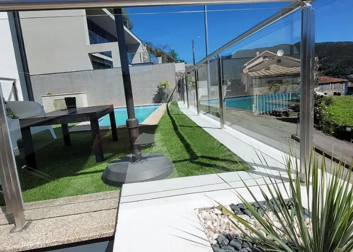 Geresmarinahouse Geres